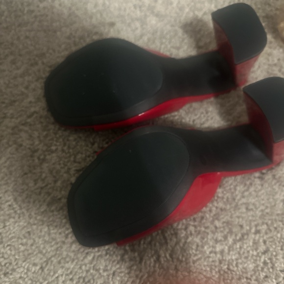 Steve Madden heels - Picture 2 of 4